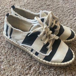 Espadrille sneakers